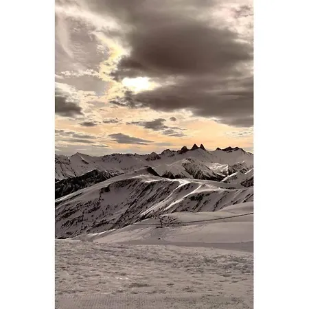 La Scierie De La Grande Ourse Albiez-Montrond